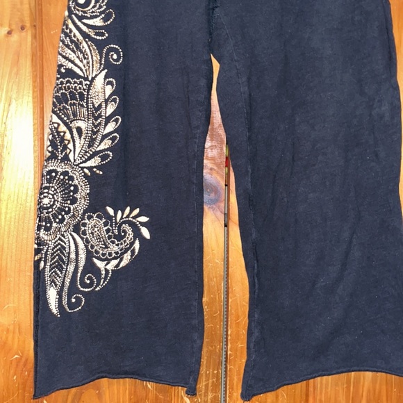 Lucky Brand Y2K Crop Pants - Picture 3 of 5